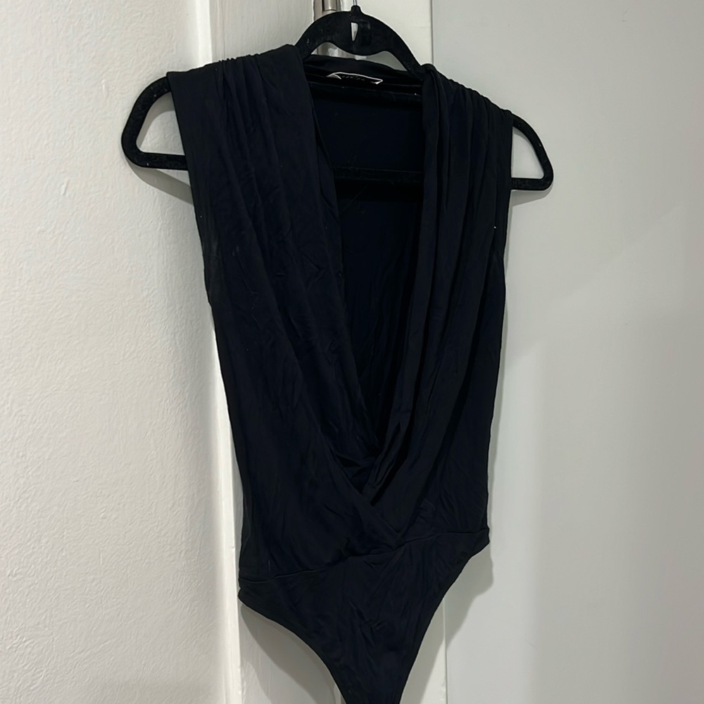 Super soft aritzia bodysuit